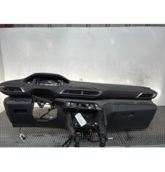 Planche de bord complete PEUGEOT 3008 2