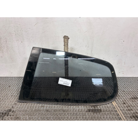 Custode arriere gauche VOLKSWAGEN GOLF 5
