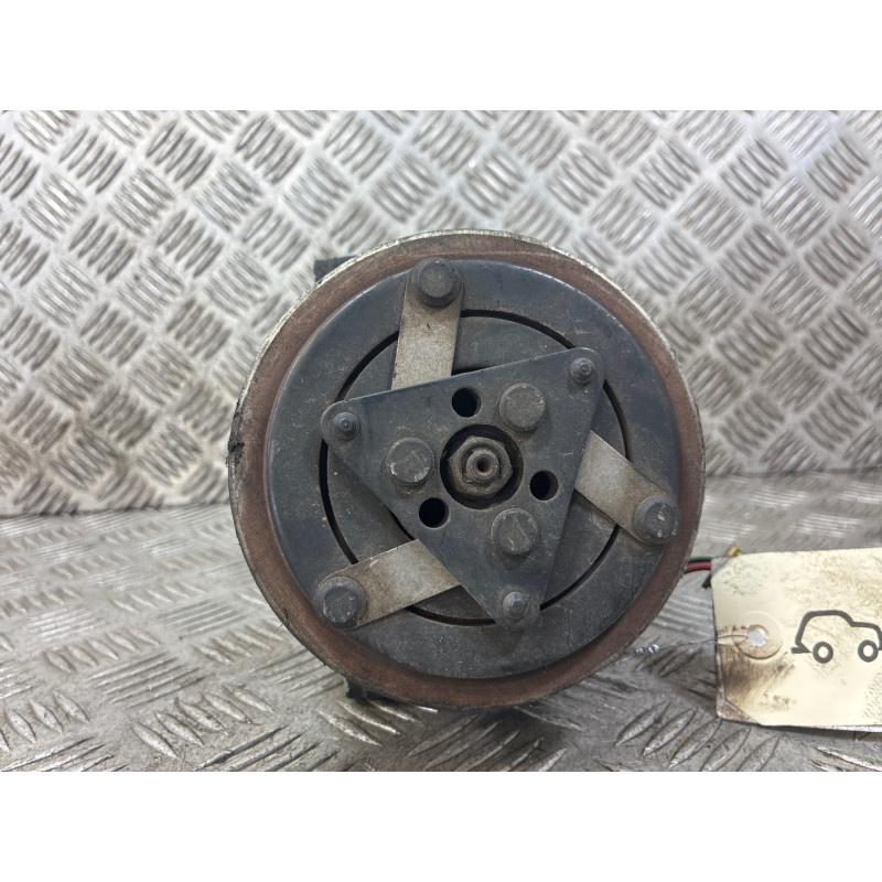 Compresseur clim CITROEN C3 2 Photo n°5