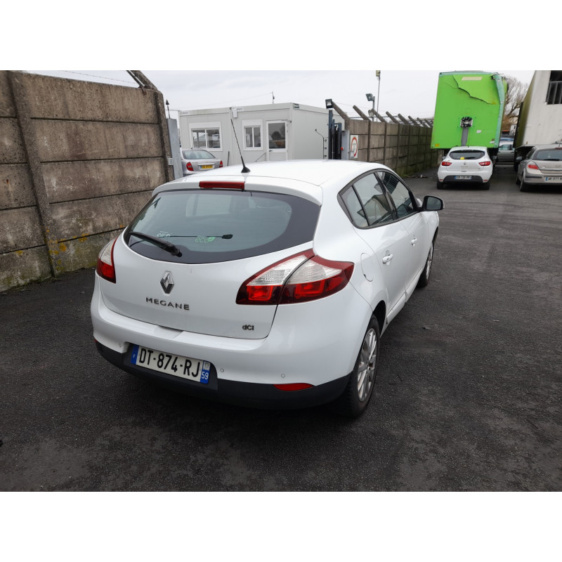 Pretensionneur de ceinture avant droit RENAULT MEGANE 3 Photo n°8