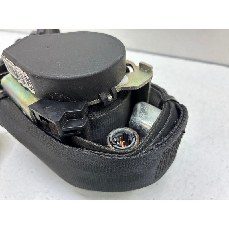 Pretensionneur de ceinture avant gauche RENAULT MEGANE 3 Photo n°1