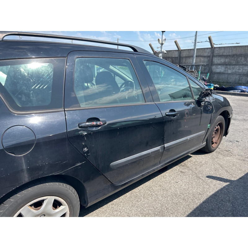 Pretensionneur de ceinture avant droit PEUGEOT 308 1 SW Photo n°12
