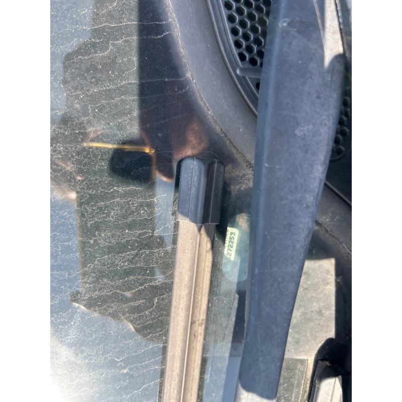 Pretensionneur de ceinture avant droit PEUGEOT 308 1 SW Photo n°15