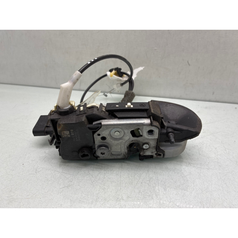 Serrure avant gauche PEUGEOT 308 1 SW Photo n°4