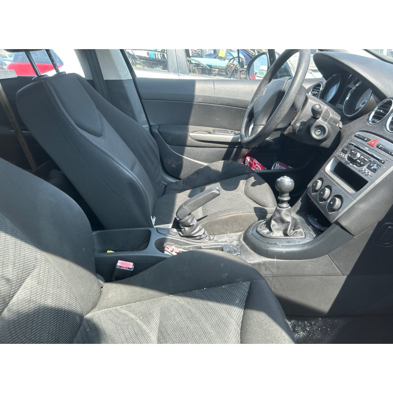 Serrure avant gauche PEUGEOT 308 1 SW Photo n°8