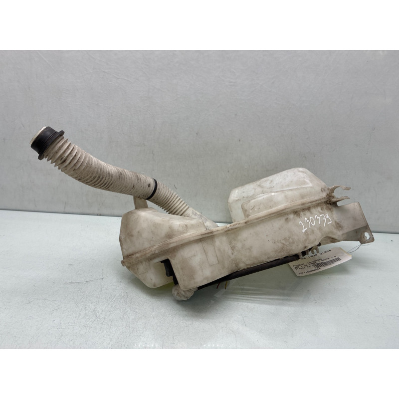 Vase de lave glace PEUGEOT 308 1 SW Photo n°1