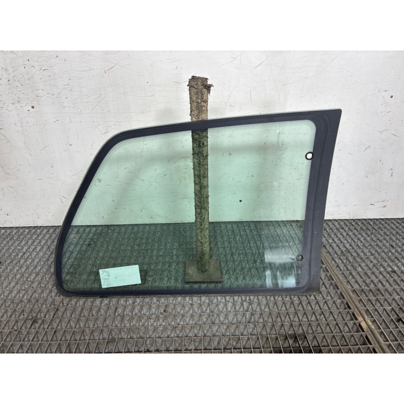 Custode arriere gauche PEUGEOT 106 Photo n°1