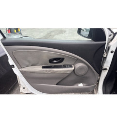 Custode arriere droit (porte) RENAULT MEGANE 3