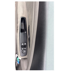 Custode arriere droit (porte) RENAULT MEGANE 3
