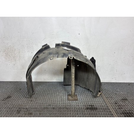 Pare boue avant droit NISSAN NOTE 2