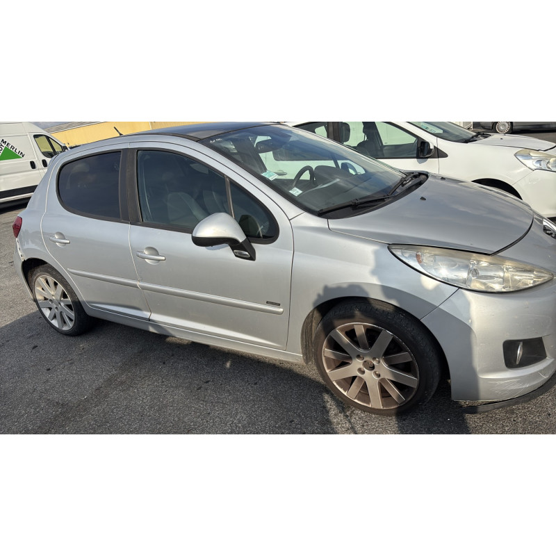 Vitre arriere gauche PEUGEOT 207 Photo n°10