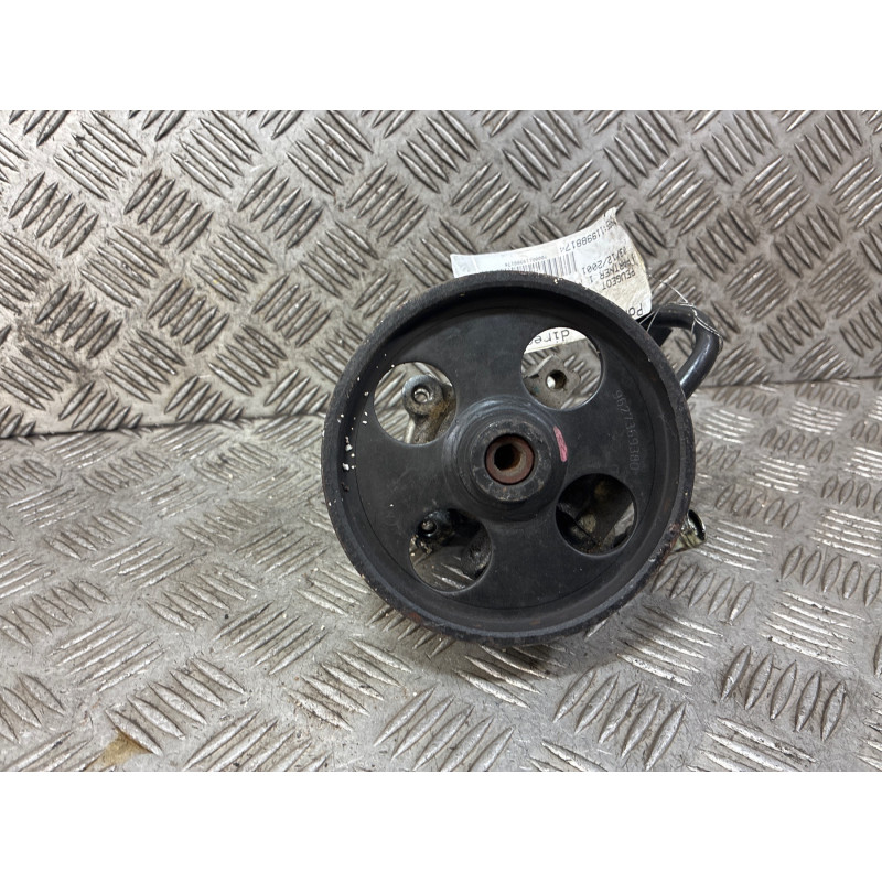 Pompe de direction PEUGEOT PARTNER 1 Photo n°4