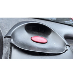 Pretensionneur de ceinture avant droit PEUGEOT 206