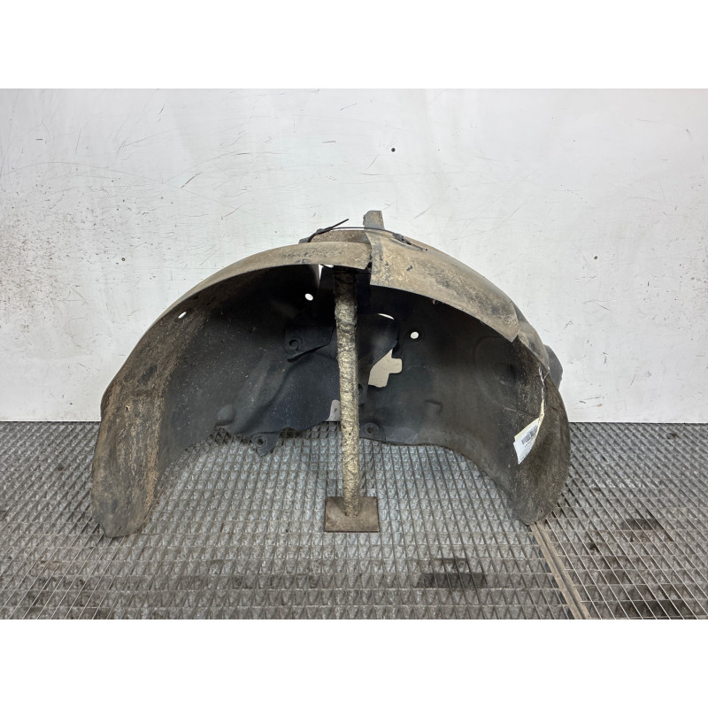 Pare boue avant droit RENAULT MEGANE 2 Photo n°1
