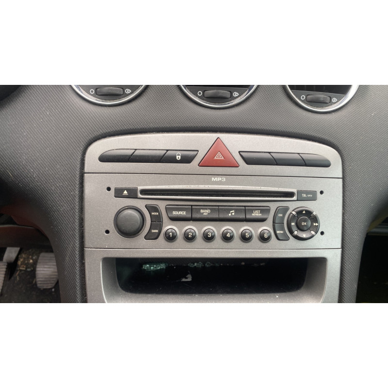 Pretensionneur de ceinture avant droit PEUGEOT 308 1 SW Photo n°6