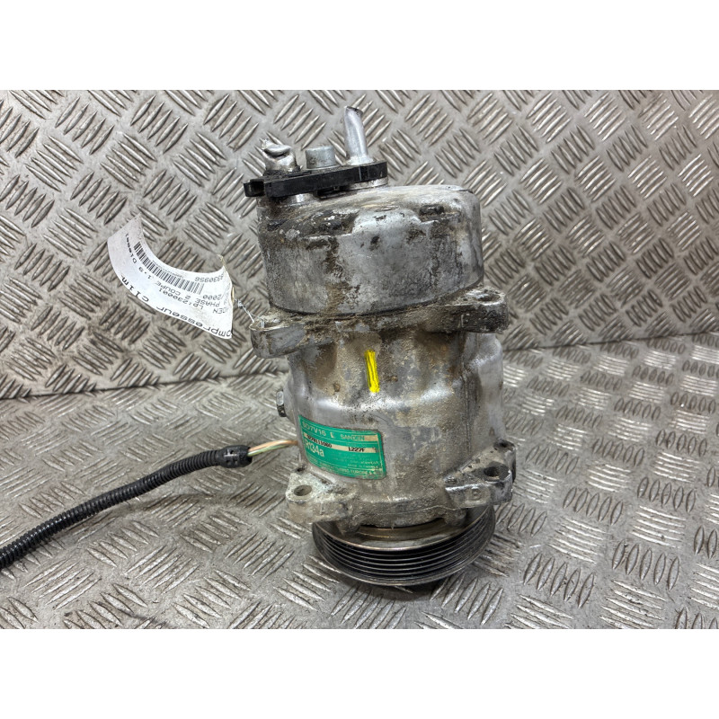 Compresseur clim CITROEN XSARA Photo n°2