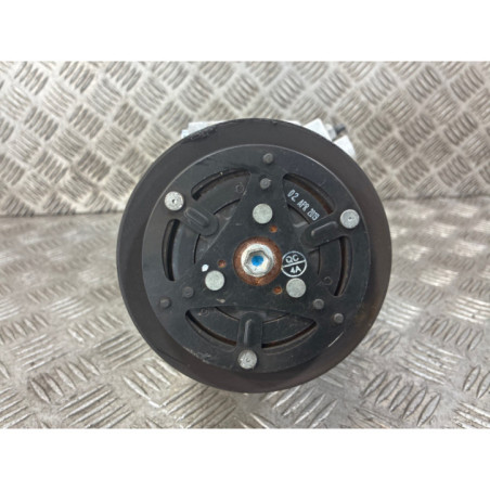 Compresseur clim FORD KA+
