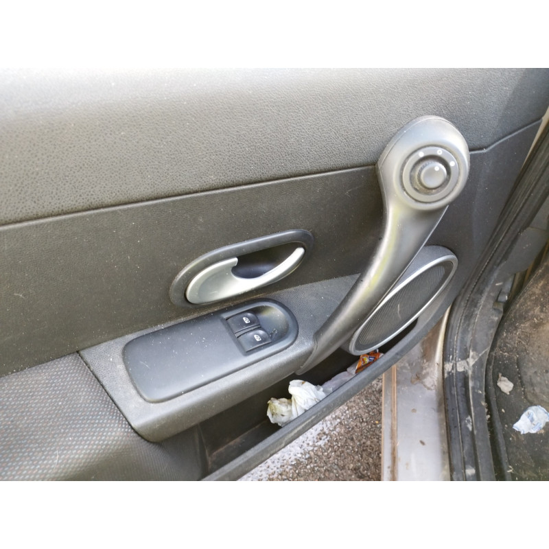 Retroviseur droit RENAULT CLIO 3 Photo n°18