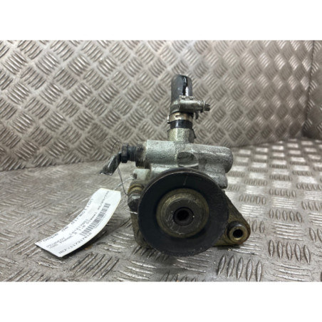 Pompe de direction PEUGEOT 205