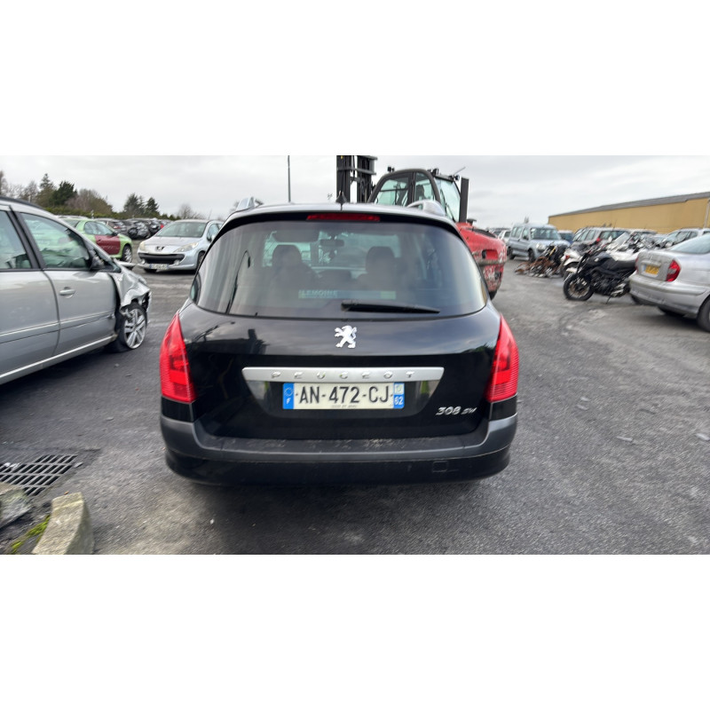 Pretensionneur de ceinture avant droit PEUGEOT 308 1 SW Photo n°10