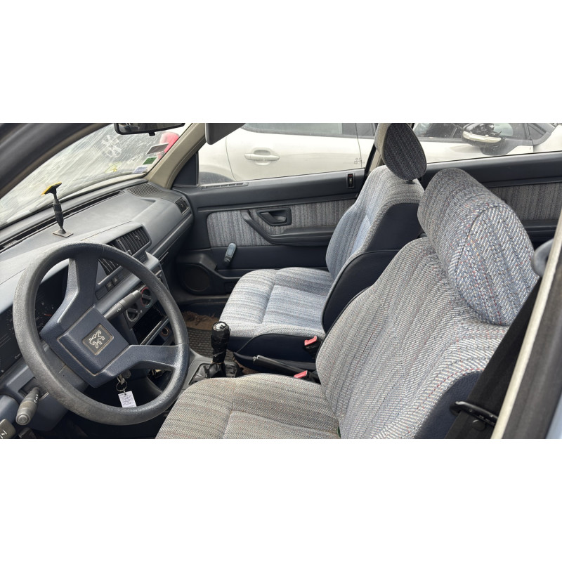 Serrure arriere gauche PEUGEOT 405 Photo n°13