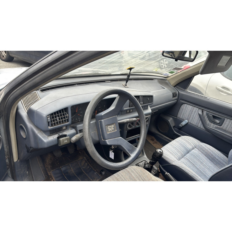 Serrure arriere gauche PEUGEOT 405 Photo n°14