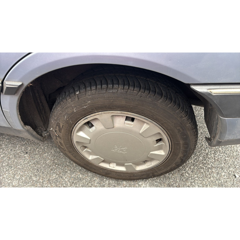 Serrure arriere gauche PEUGEOT 405 Photo n°18