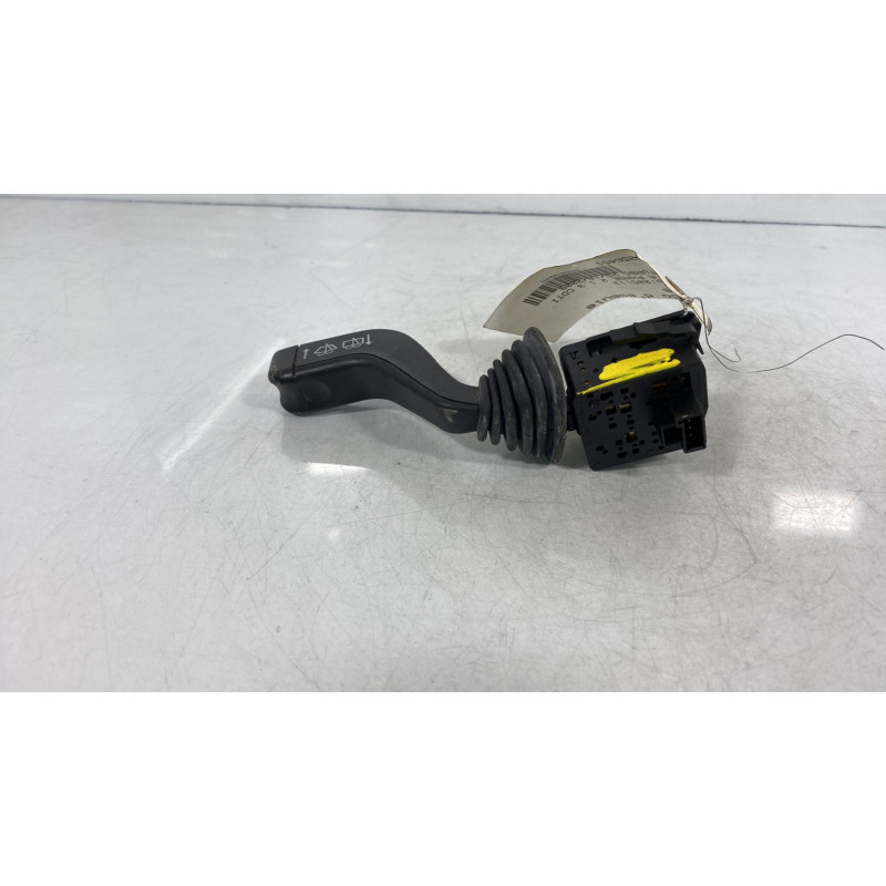 Commodo d'essuie glaces OPEL MERIVA A Photo n°3