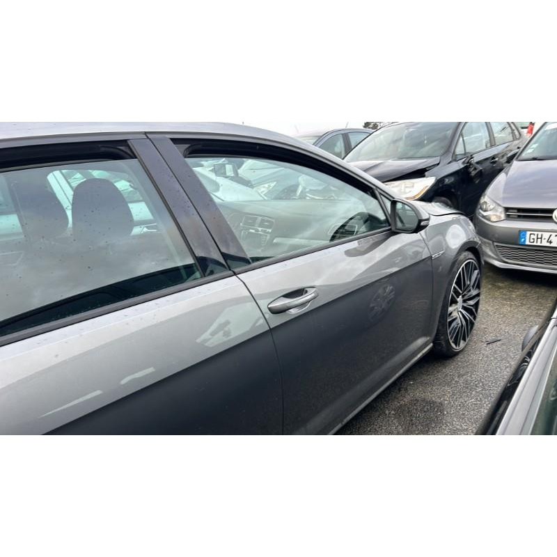 Compresseur clim VOLKSWAGEN GOLF 7 Photo n°5