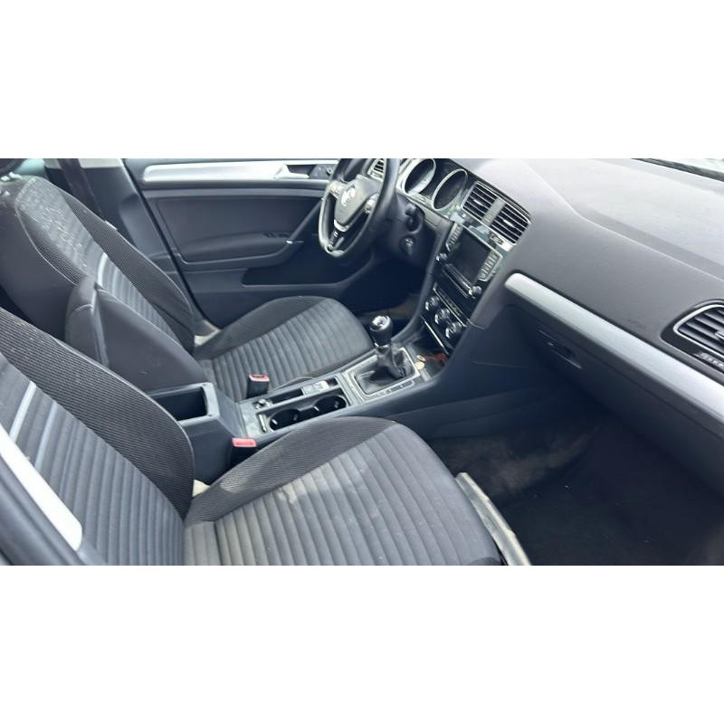 Compresseur clim VOLKSWAGEN GOLF 7 Photo n°8