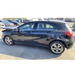 Vitre arriere droit MERCEDES CLASSE A 176
