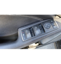 Vitre arriere droit MERCEDES CLASSE A 176
