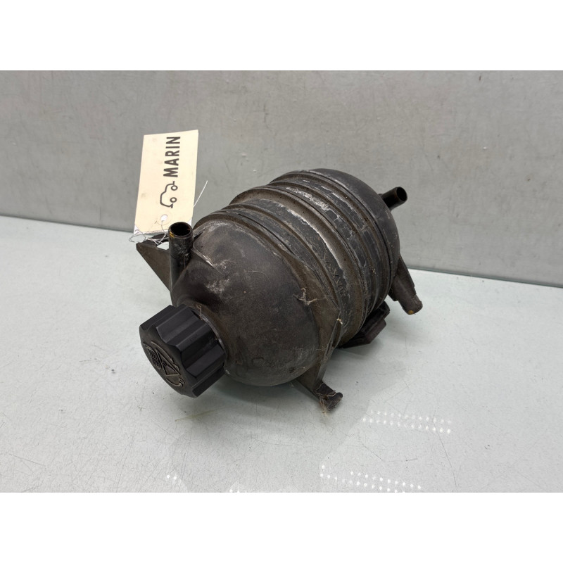 Vase d'expansion PEUGEOT 607 Photo n°3