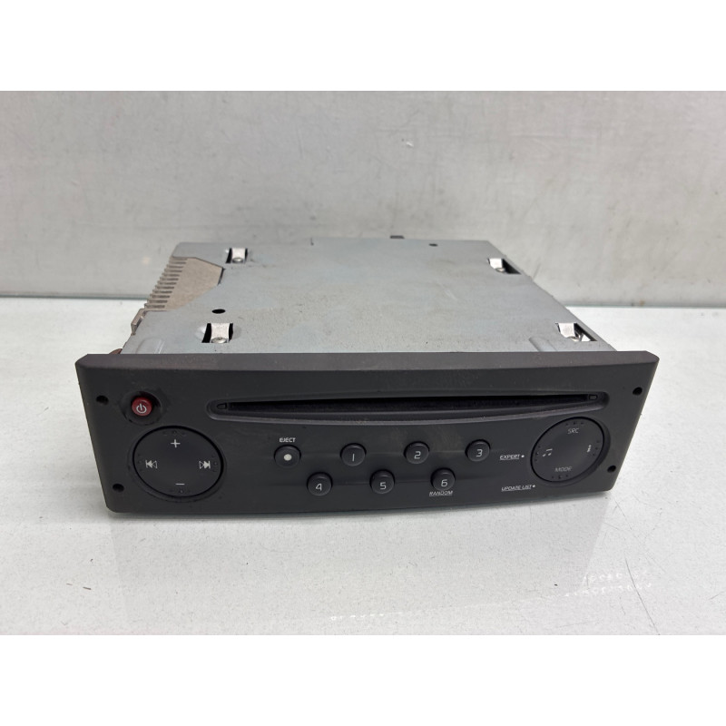 Autoradio d'origine RENAULT CLIO 2 CAMPUS Photo n°1