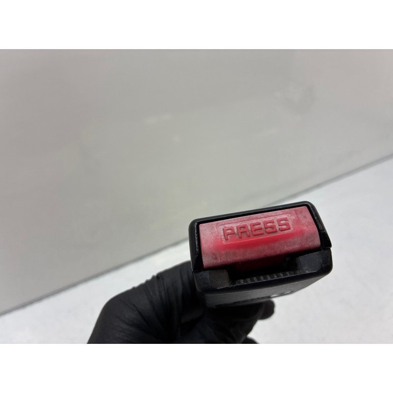 Attache ceinture avant droit DACIA LODGY Photo n°4