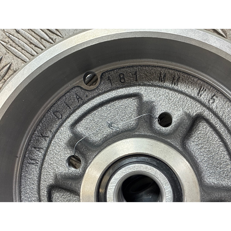 Tambour arriere gauche RENAULT CLIO 2 Photo n°3