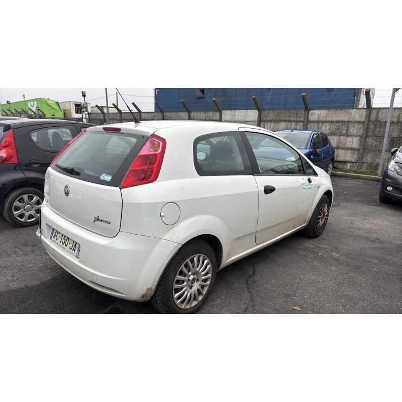 Tambour arriere gauche FIAT GRANDE PUNTO Photo n°6