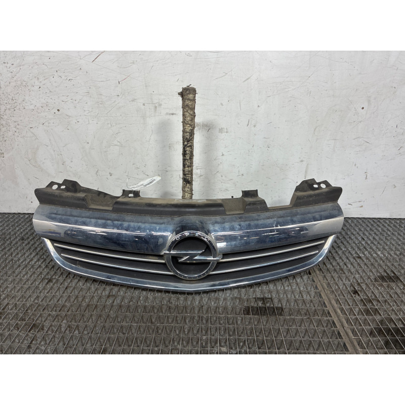 Calandre OPEL ZAFIRA B Photo n°1