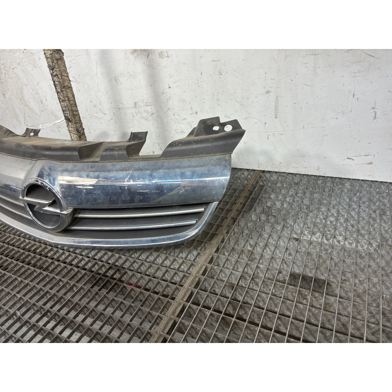Calandre OPEL ZAFIRA B Photo n°4