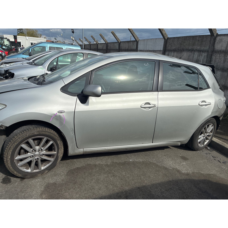 Anti brouillard gauche (feux) TOYOTA AURIS 1 Photo n°11