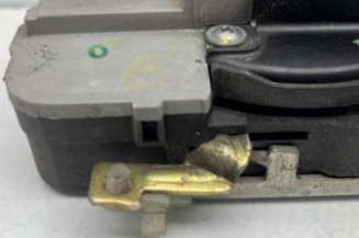 Serrure avant droit PEUGEOT 307