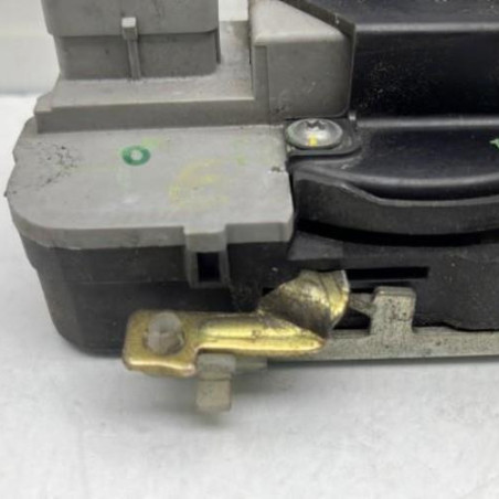 Serrure avant droit PEUGEOT 307
