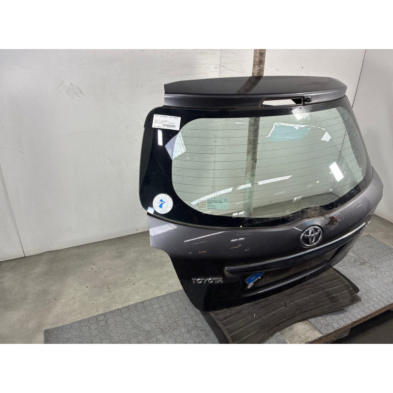 Malle/Hayon arriere TOYOTA YARIS 3 Photo n°2