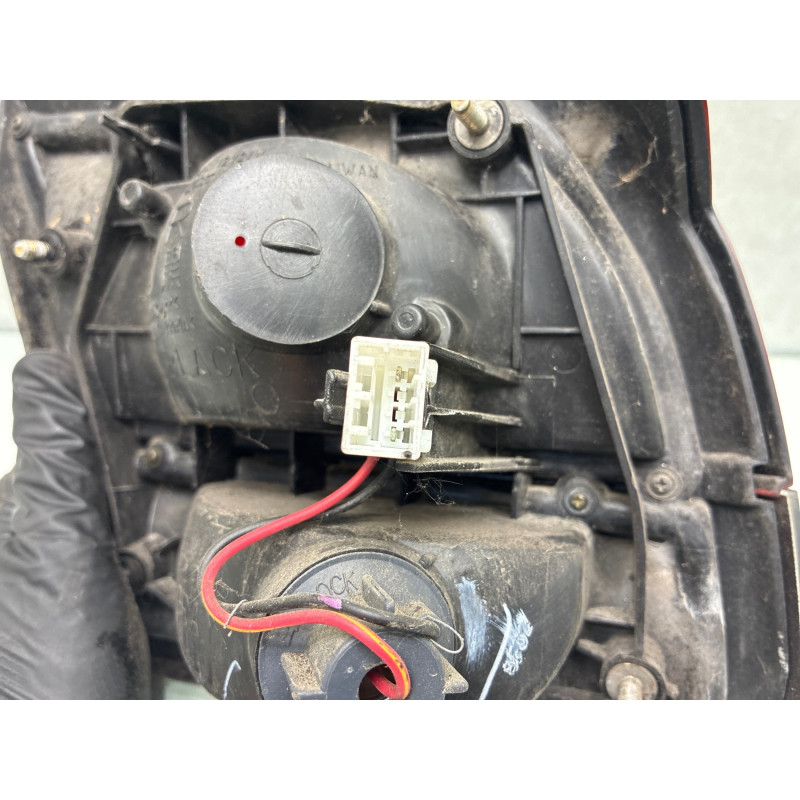 Feu arriere secondaire droit (feux) MAZDA 626 4 Photo n°3