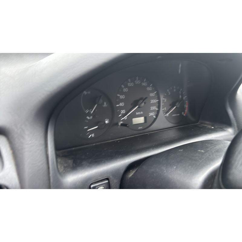 Optique avant principal droit (feux)(phare) MAZDA 626 4 Photo n°20