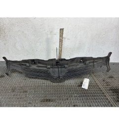 Calandre TOYOTA AURIS 1