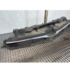 Calandre TOYOTA VERSO-S