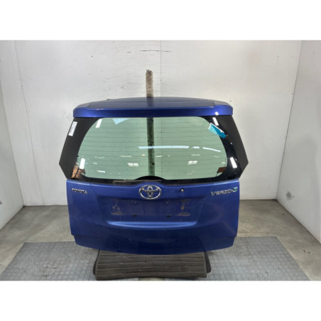 Malle/Hayon arriere TOYOTA VERSO-S Photo n°1