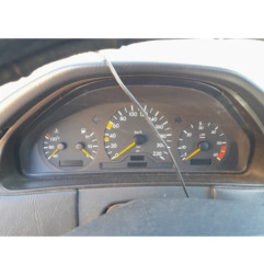 Aile avant gauche MERCEDES CLASSE E 210