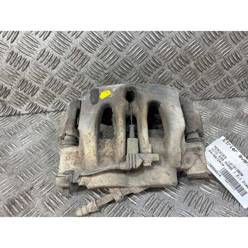 Etrier avant droit (freinage) MERCEDES VITO 639 Photo n°4